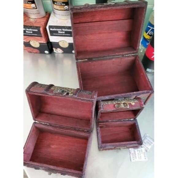 New 3-Set Small Wooden Treasure Chest Boxes with Flower Motifs, Decorative - Picture 4 of 4